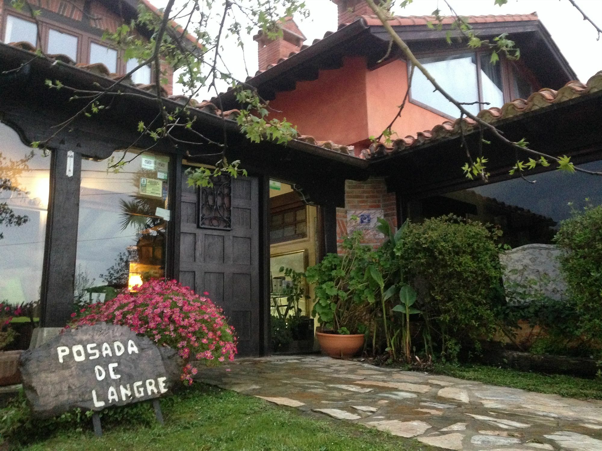 La Posada De Langre Лангре Екстериор снимка